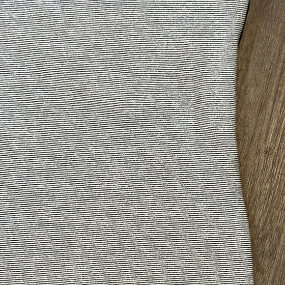 Lululemon Women’s Power Y Tank Top - Picture 2 of 5